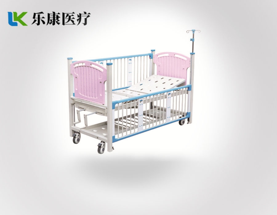 A19 栅栏式豪华双摇儿童护理床
