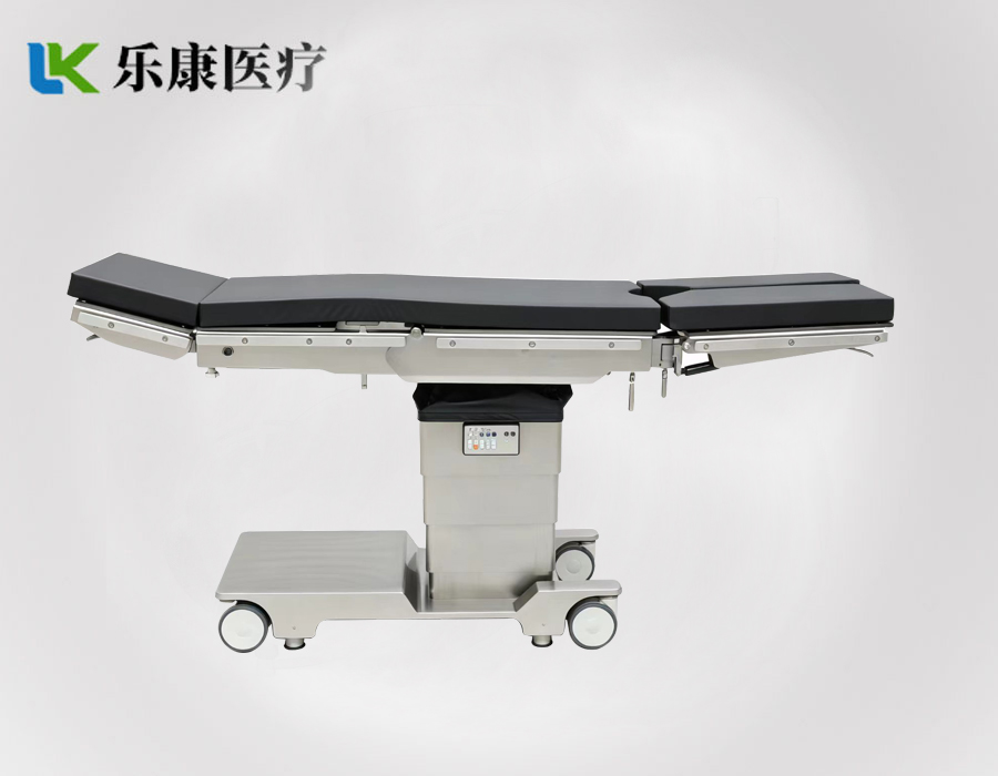 电动液压手术床（四大轮）